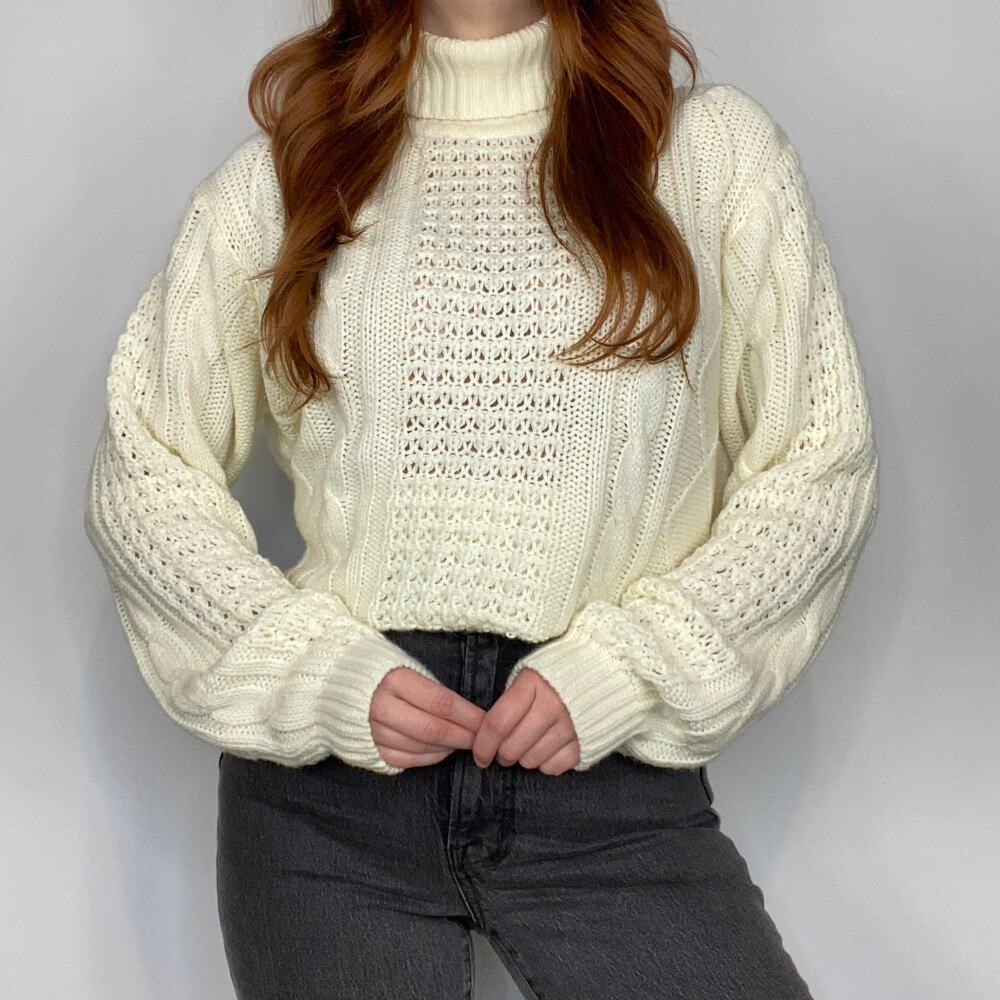 Vintage Cortini Ivory White Heavy Cable Knit Fisherman Style Turtleneck Sweater